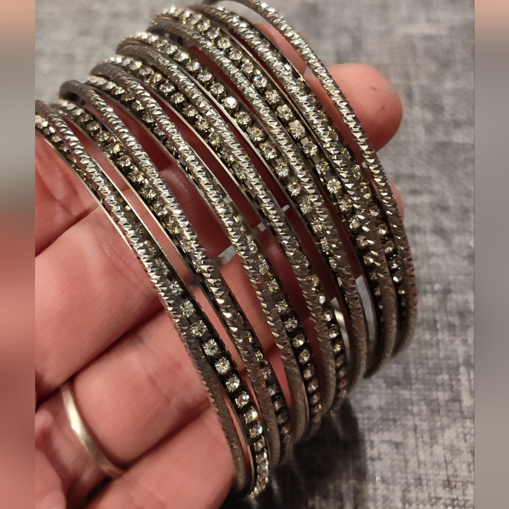 Cache Bracelet